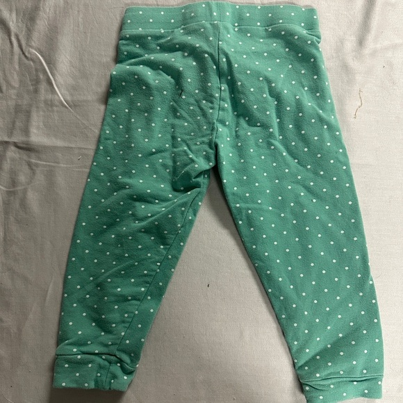 Baby Boden Green Polka Dot Leggings with Red Bow - Picture 2 of 3